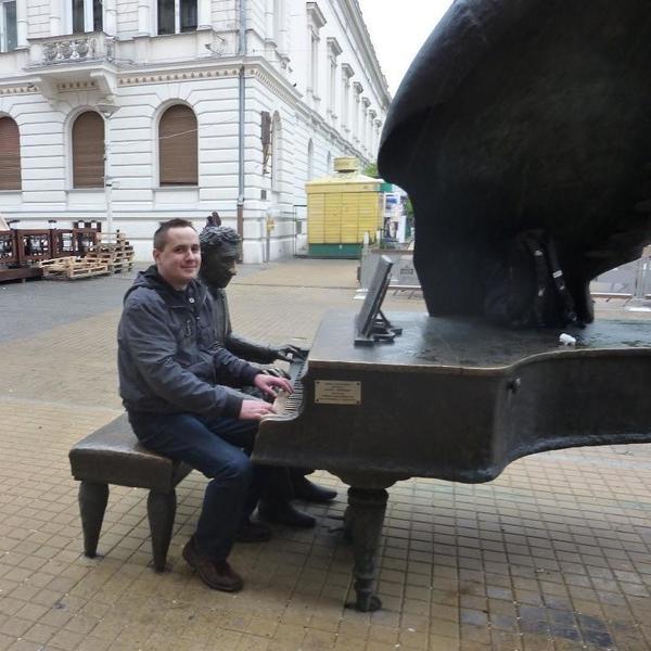 Mutek &ndash; Piano